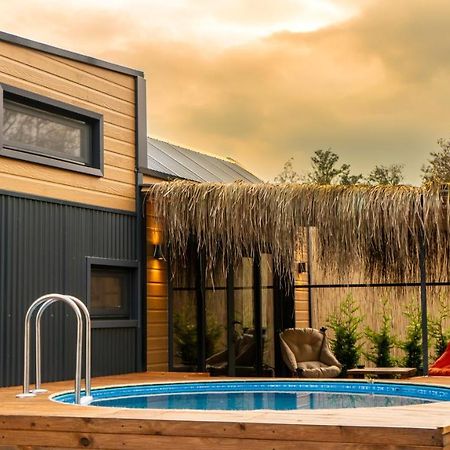Ten Tiny House ซาพานจา ภายนอก รูปภาพ