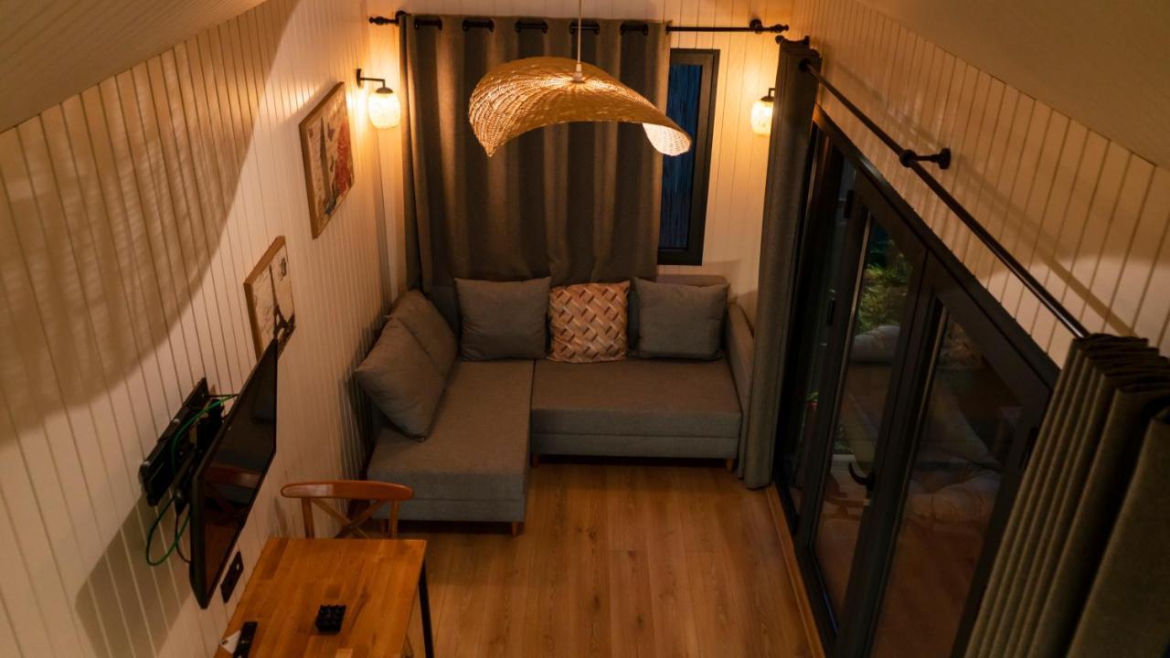 Ten Tiny House ซาพานจา ภายนอก รูปภาพ
