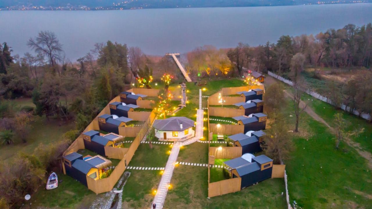 Ten Tiny House ซาพานจา ภายนอก รูปภาพ